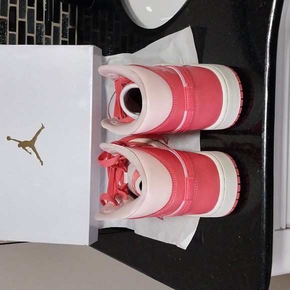 Nike Air jordan - Picture 3 of 7